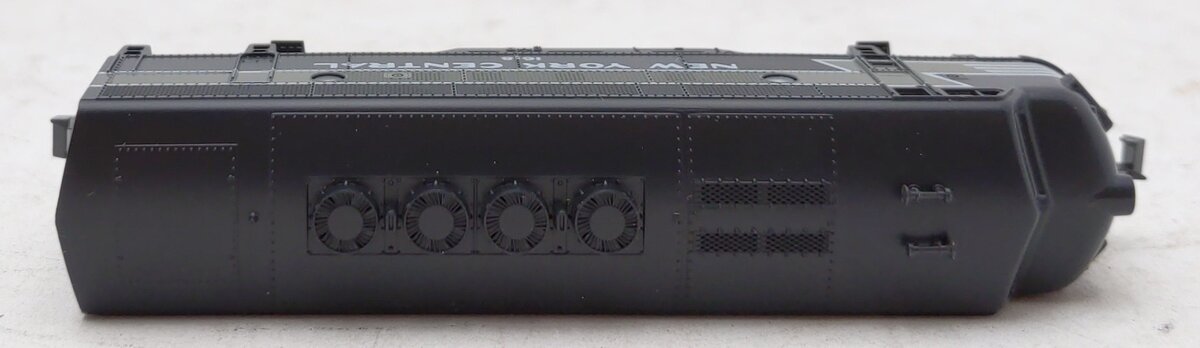 Kato 176-077 N New York Central F-3 A Powered Unit Diesel Locomotive EX