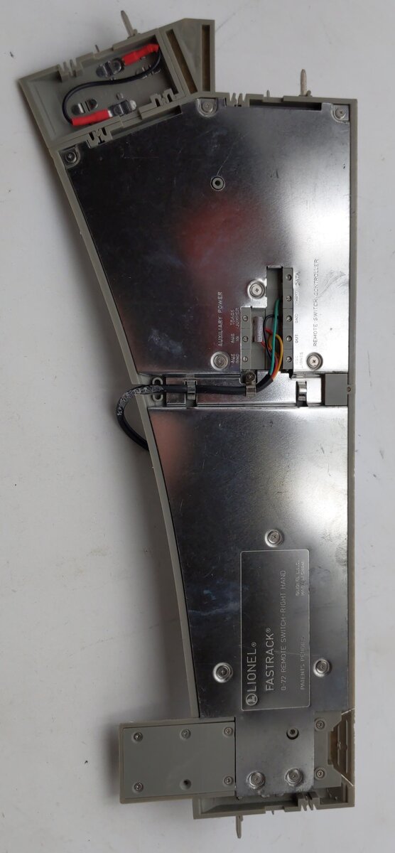 Lionel 6-12049 O72 Right Hand Remote-Control FasTrack Switch Turnout