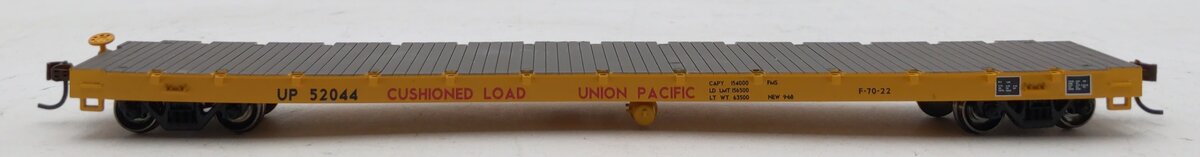 Athearn 97829 HO Union Pacific 60' Flat Car Ready-To-Run #52044