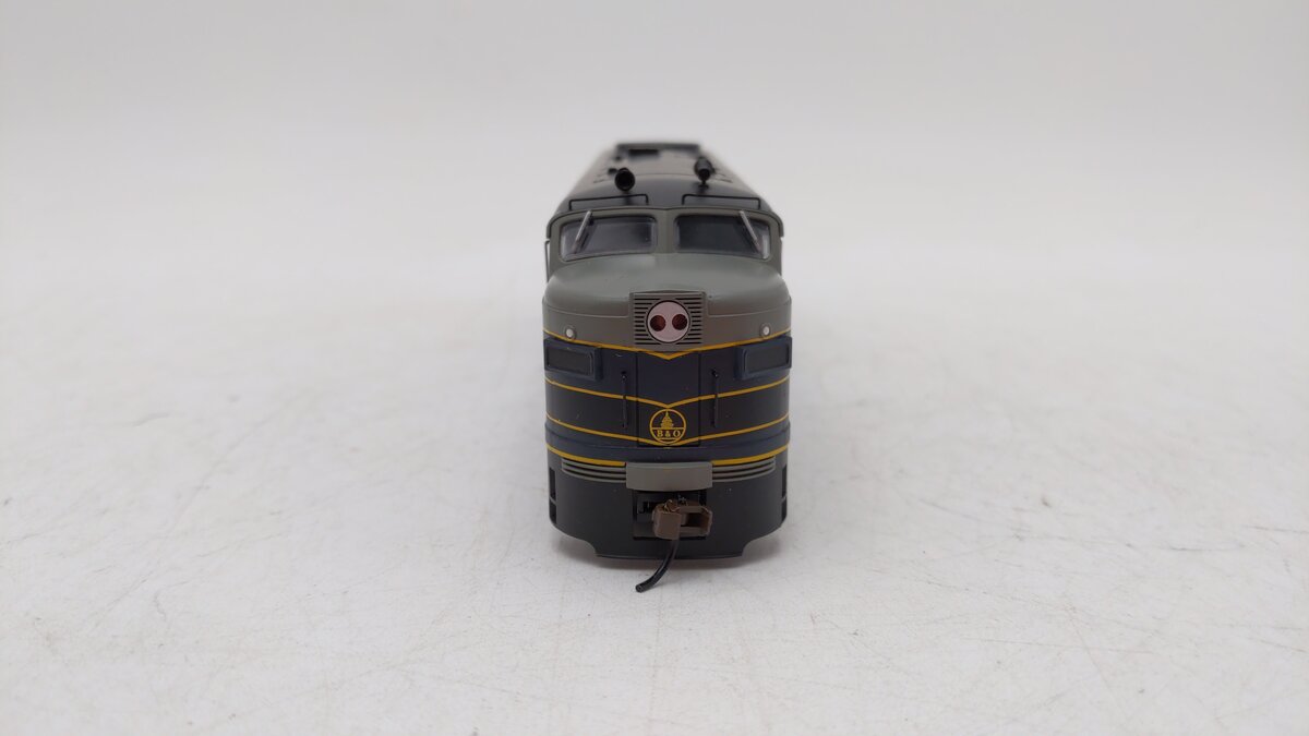 Bachmann 64705 HO Scale B&O ALCO FA2 Diesel Locomotive w/ Sound & DCC