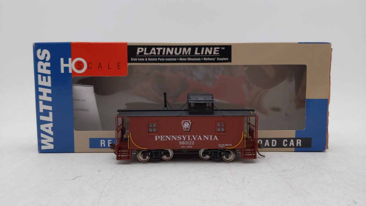 Walthers 932-7642 HO Pennsylvania N6B Wood Caboose #980122