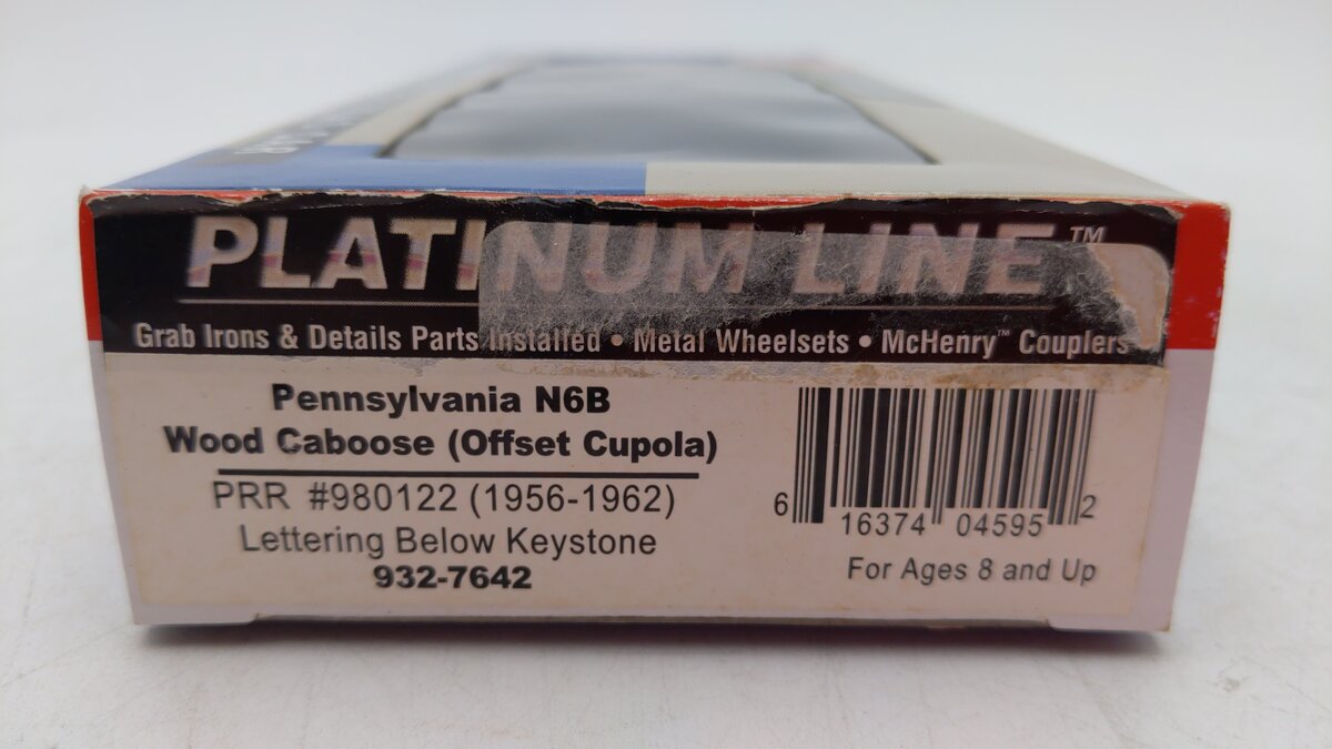 Walthers 932-7642 HO Pennsylvania N6B Wood Caboose #980122
