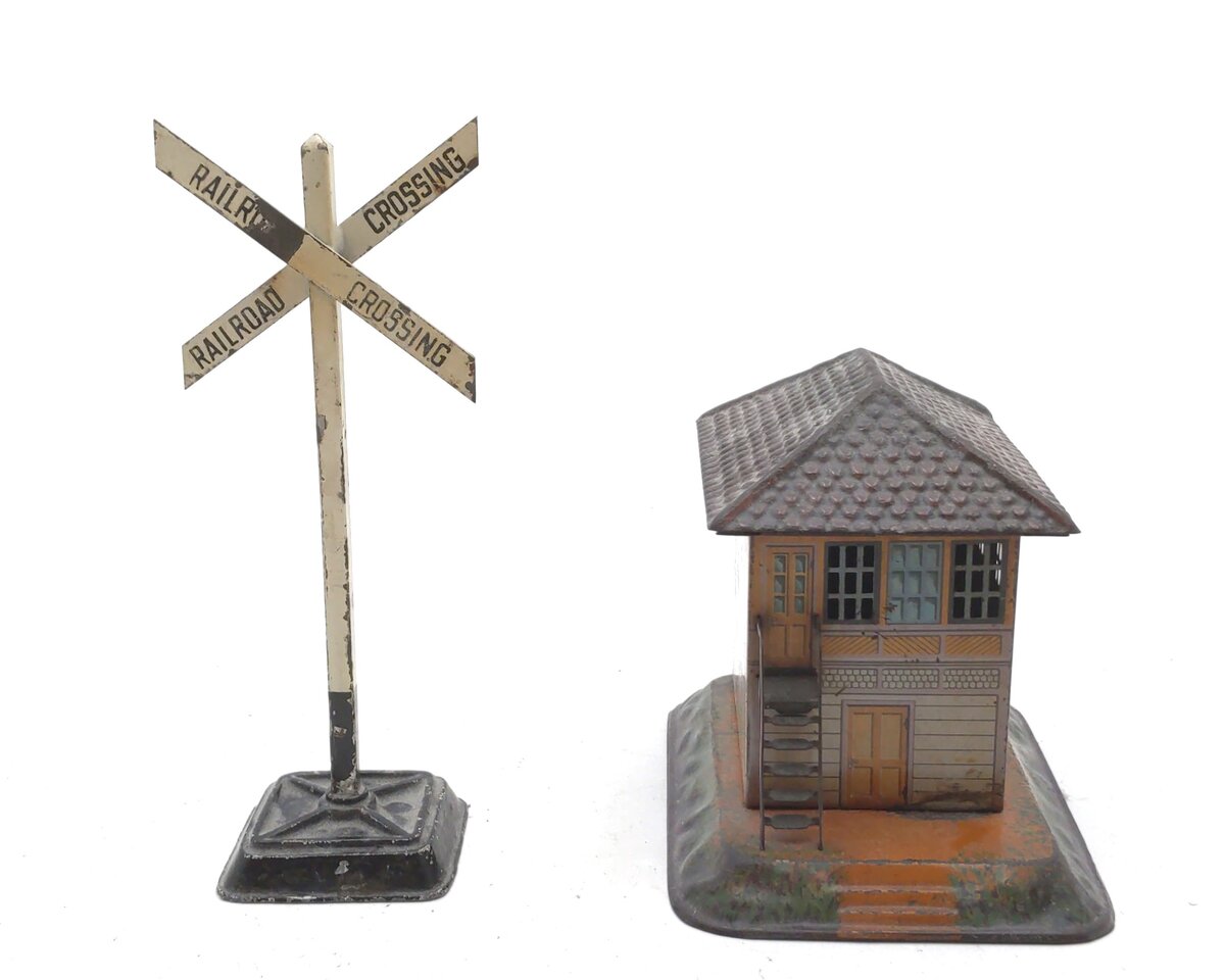 Bing Vintage O Gauge Toy Railway Switch Tower & Crossing Signal [2] VG