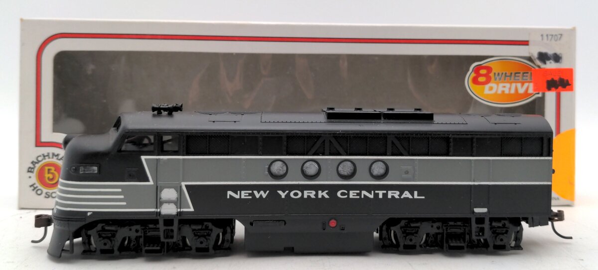 Bachmann 11707 HO New York Central EMD FT-A Unit Diesel Locomotive