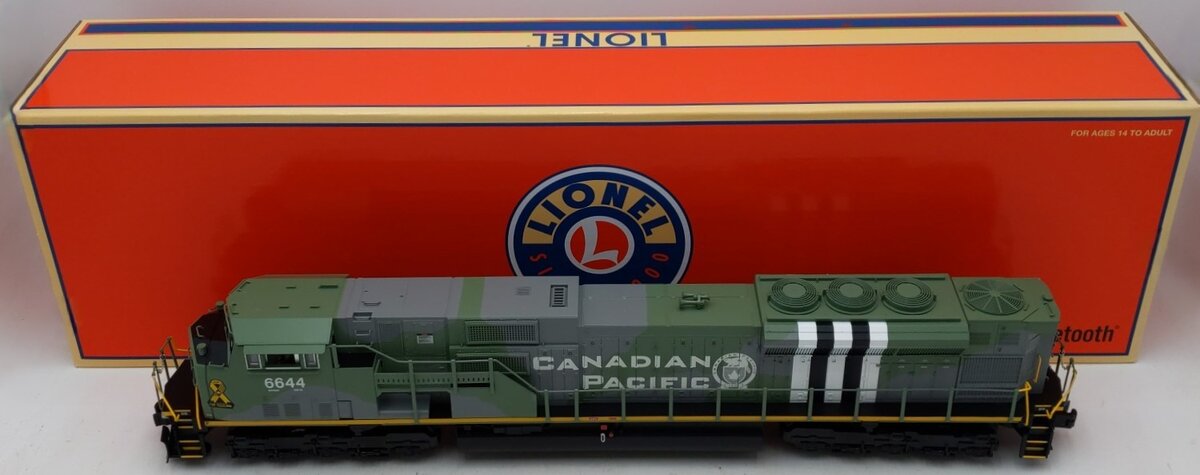 Lionel 2233641 O BTO CP Veterans SD90MAC Diesel Locomotive #6644 LN/Box
