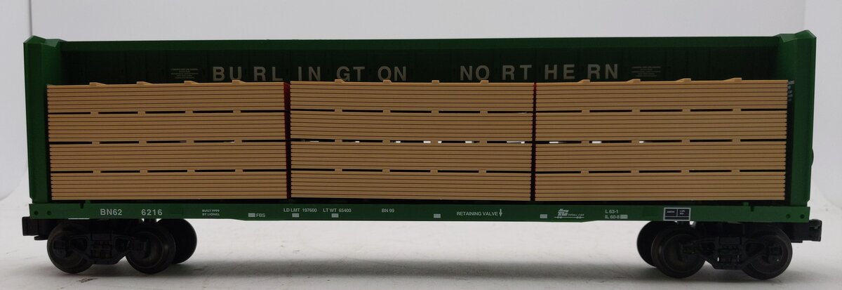 Lionel 6-17550 O Gauge I Beam Flatcar #6216 with Lumber Load