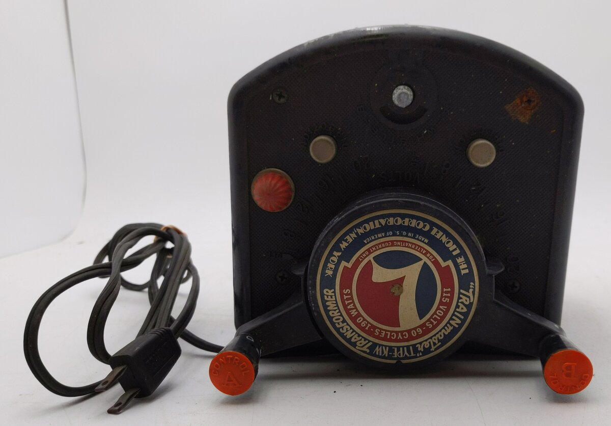 Lionel KW O Vintage Trainmaster 190 Watt Transformer with Whistle VG