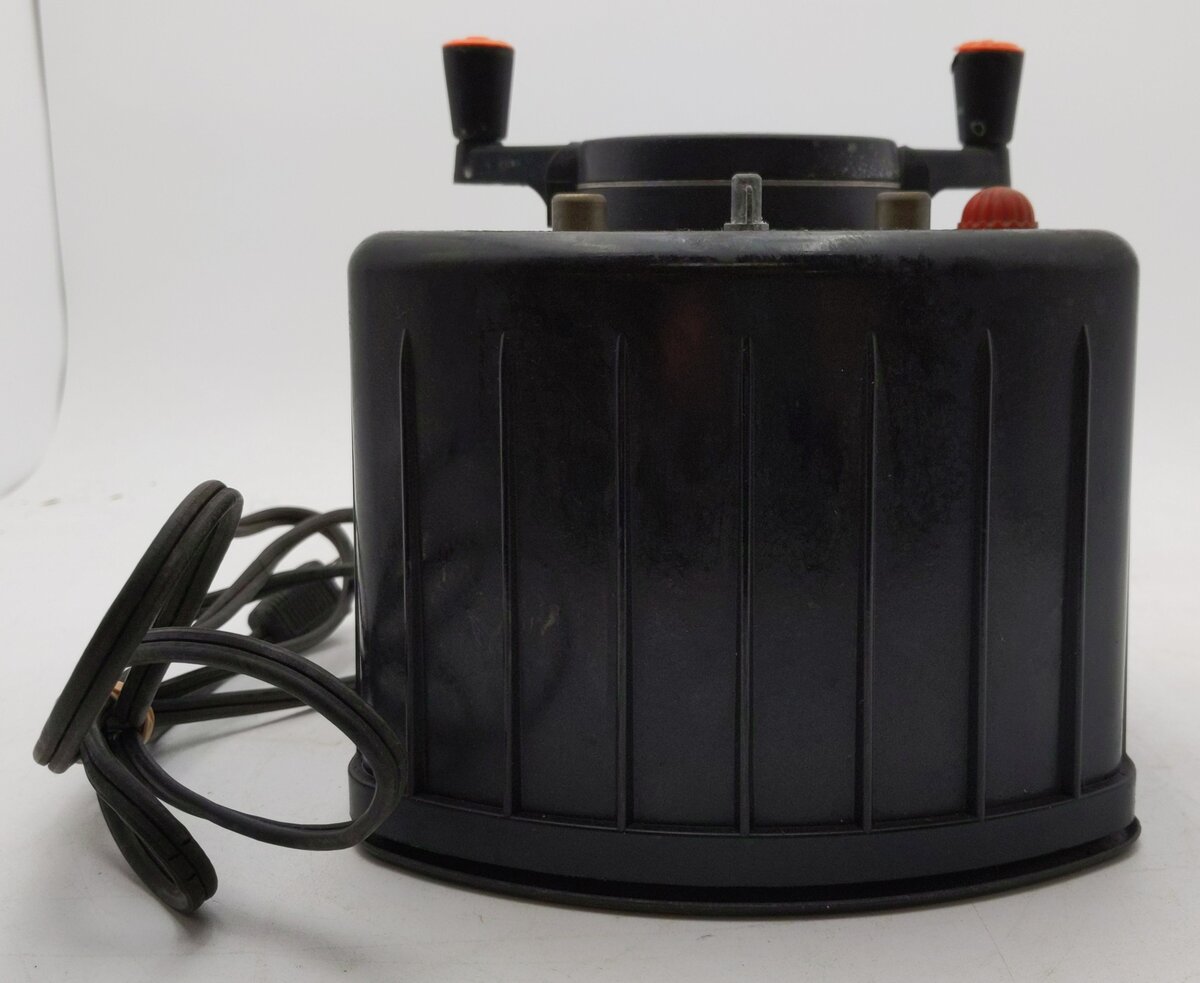 Lionel KW O Vintage Trainmaster 190 Watt Transformer with Whistle VG