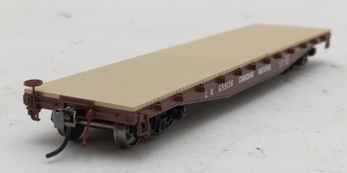 Red Caboose 32310-02 HO Canadian National 42' Fish Belly Flatcar #659136 NIB