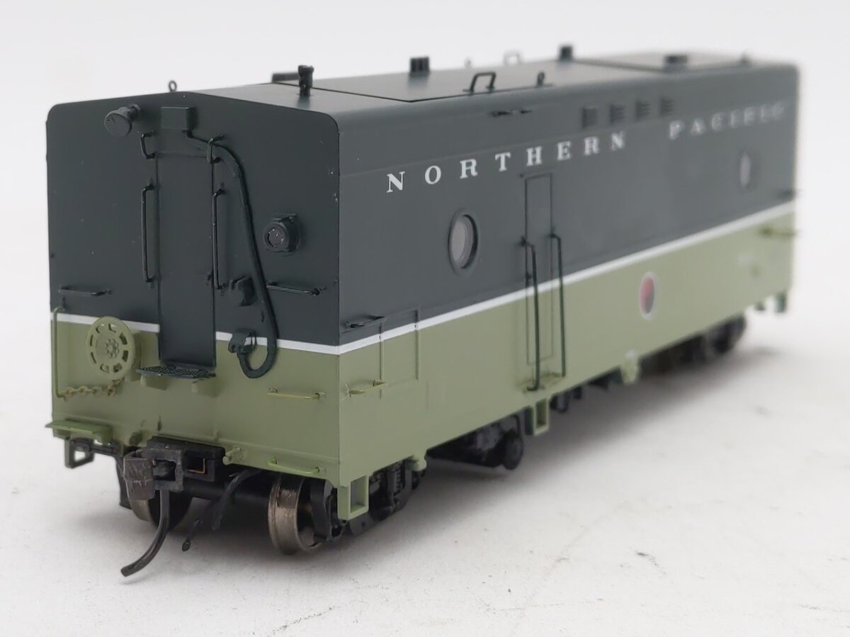Rapido 107143 HO Northern Pacific Steam Generator Car #H-1