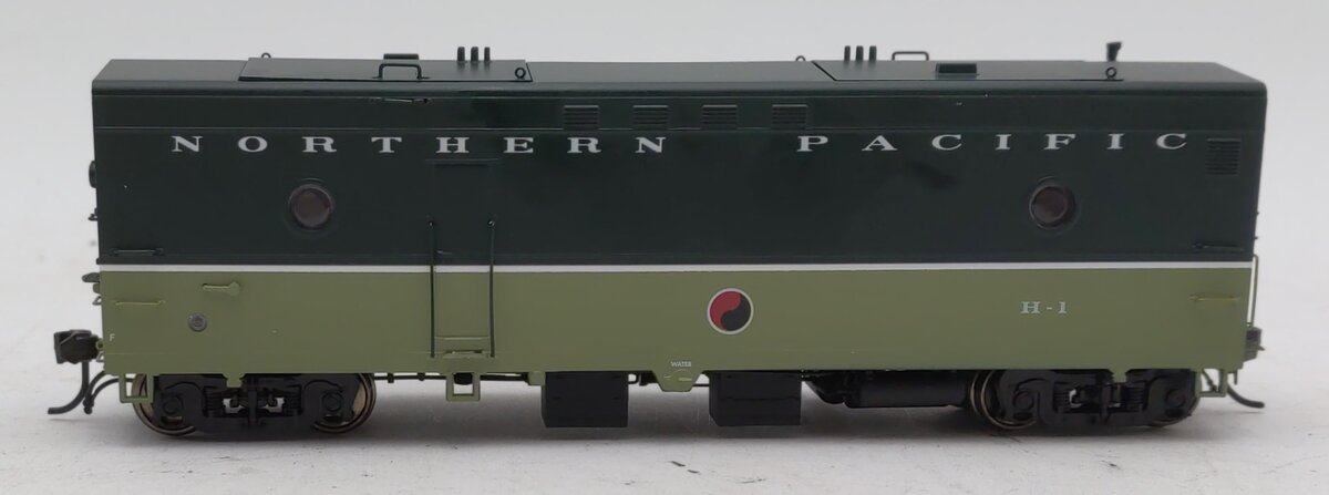 Rapido 107143 HO Northern Pacific Steam Generator Car #H-1