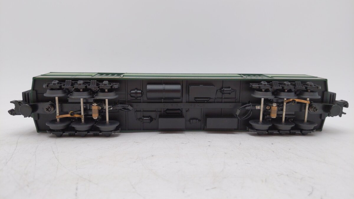 MTH 30-6240-1 O Gauge Southern Crescent Madison Baggage Car LN/Box