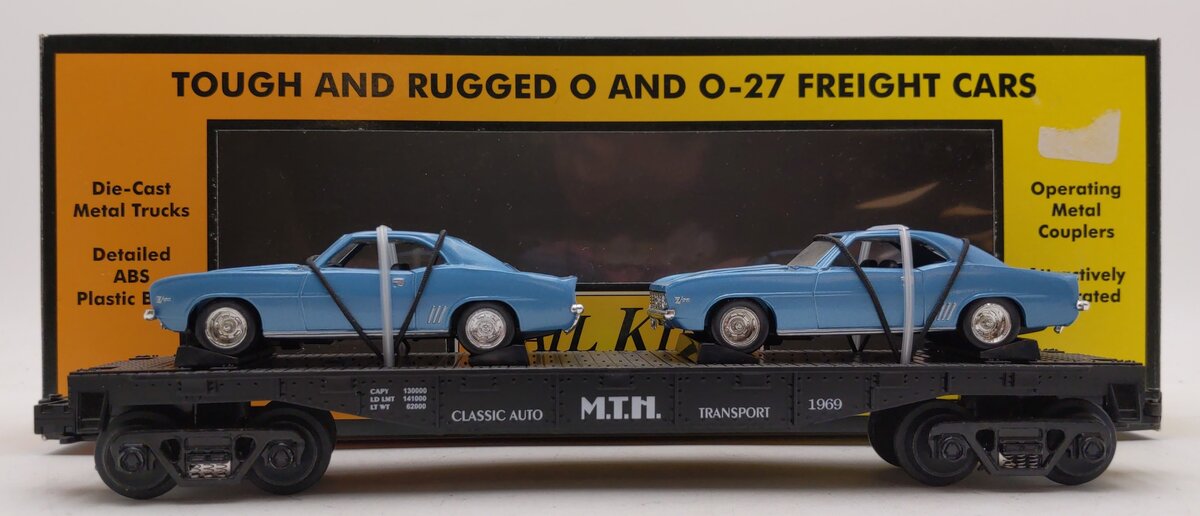 MTH 30-7634 O Gauge MTH Auto Transport Flatcar w/2 Ertl '69 Chevrolet Camaros MT/Box