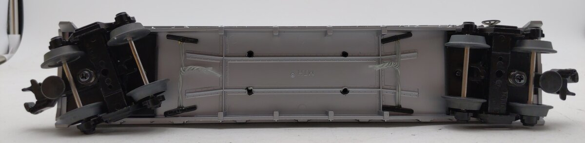MTH 30-7693 O Gauge MTH Auto Transportation Flatcar w/2 Ertl 1970 Olds 442 Cars LN/Box