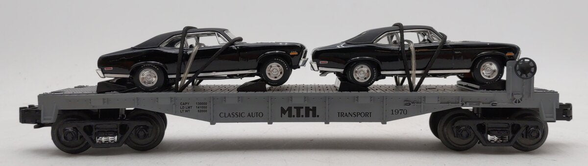 MTH 30-7661 O Gauge MTH Auto Transport Flatcar with Ertl '70 Novas #1970 LN/Box