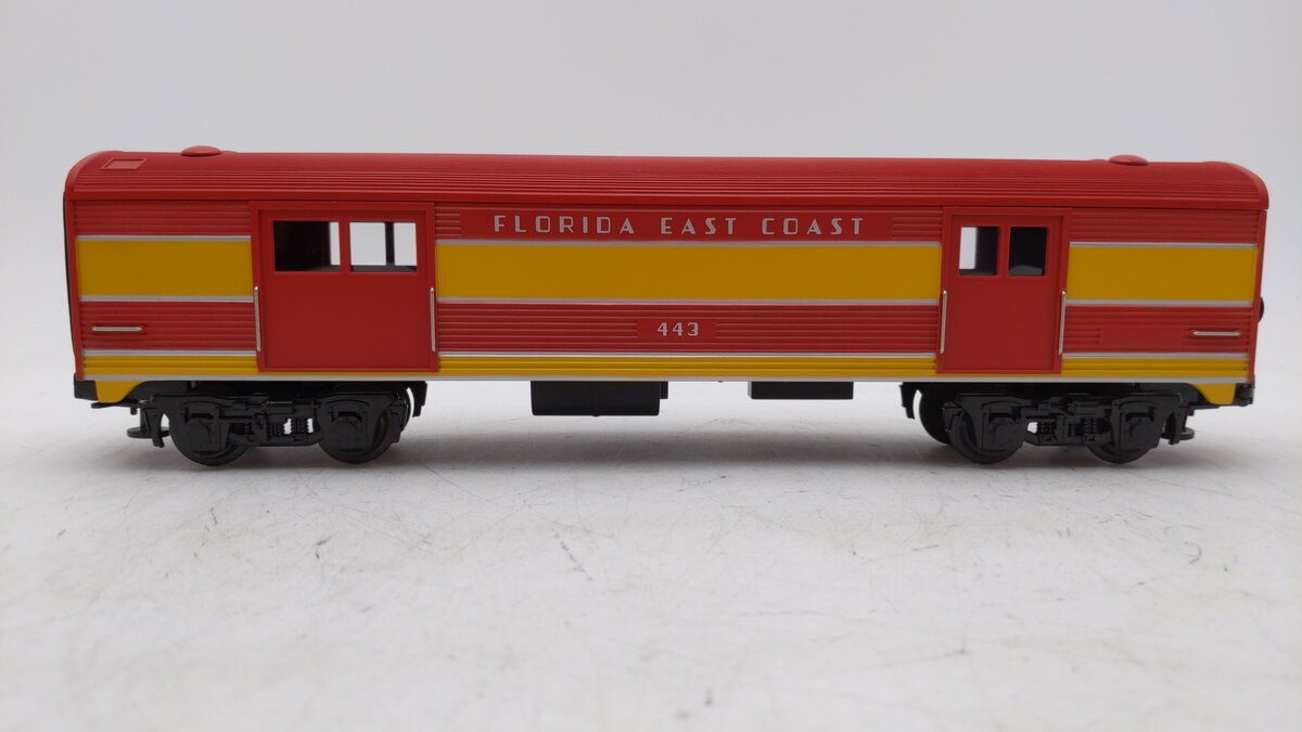 MTH 30-6040 O Gauge FEC Streamlined Baggage Car #443 LN/Box