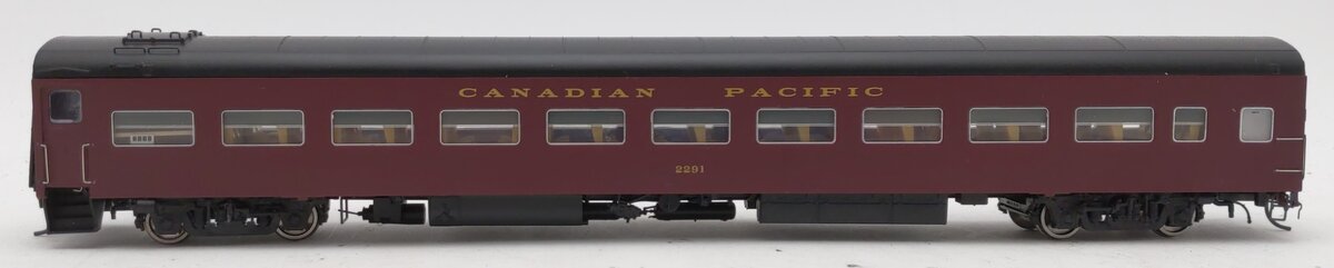 Rapido Trains 100179 HO Scale Canadian Pacific Coach Car #2291 EX/Box
