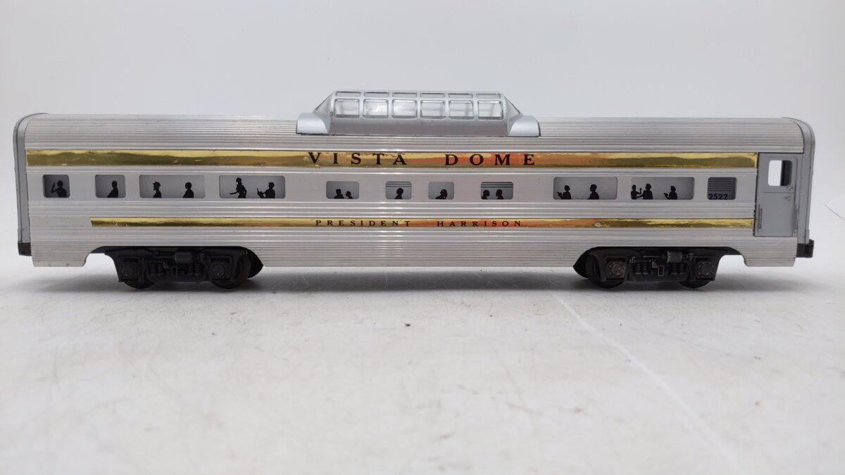 Lionel 2522 Vintage O President Harrison Gold Strip Aluminum Vista Dome Car