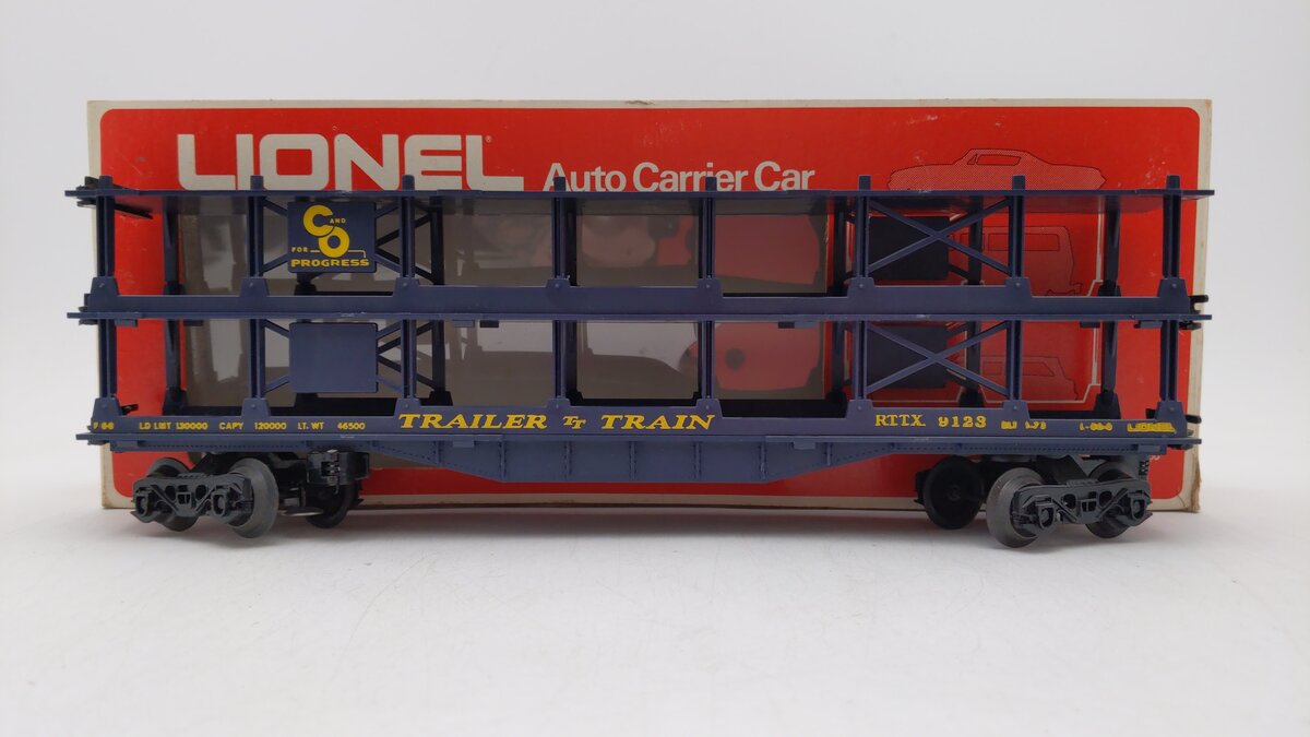 Lionel 6-9123 O Gauge Chesapeake and Ohio 3-Tier Auto Carrier Car LN/Box