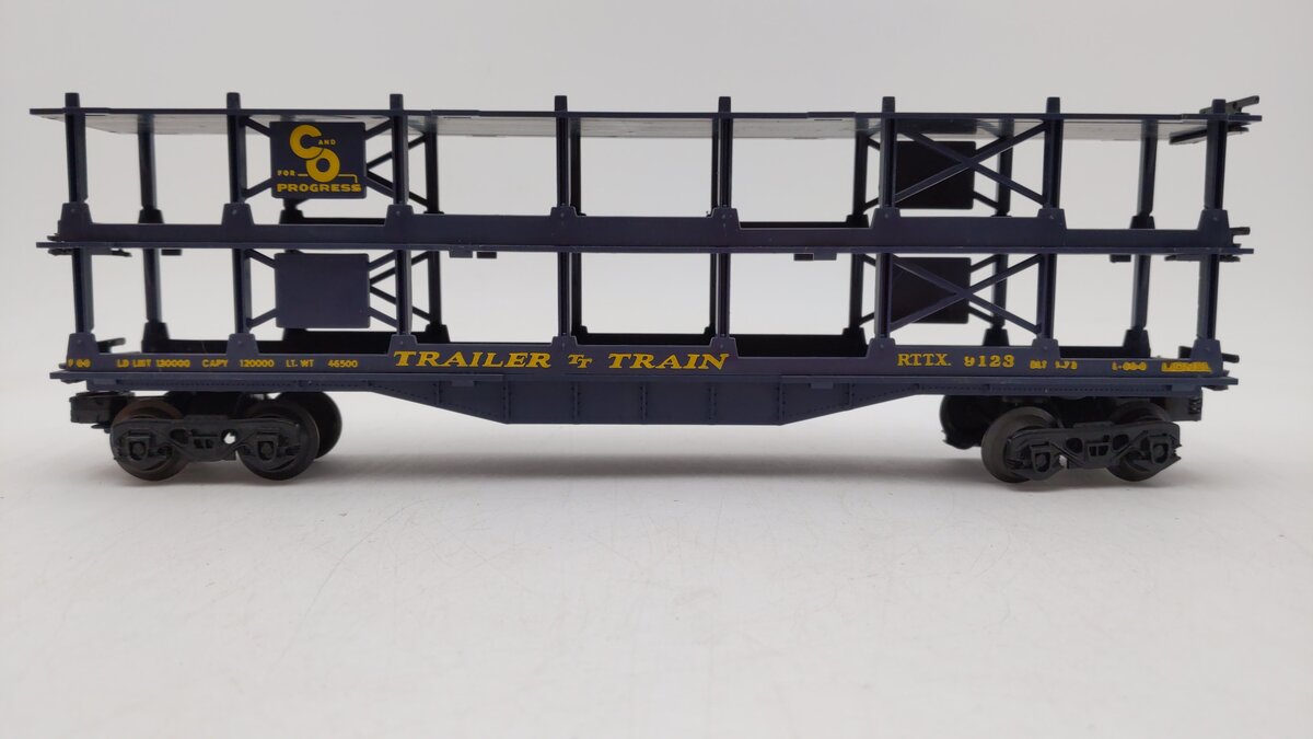Lionel 6-9123 O Gauge Chesapeake and Ohio 3-Tier Auto Carrier Car LN/Box