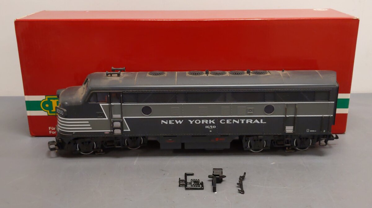 LGB 21570 G Gauge New York Central F7 A Unit Diesel Locomotive #1650 LN/Box