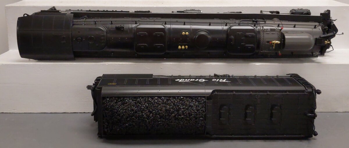 MTH 70-3014-1 Denver & Rio Grande G Scale 4-6-6-4 Challenger Engine