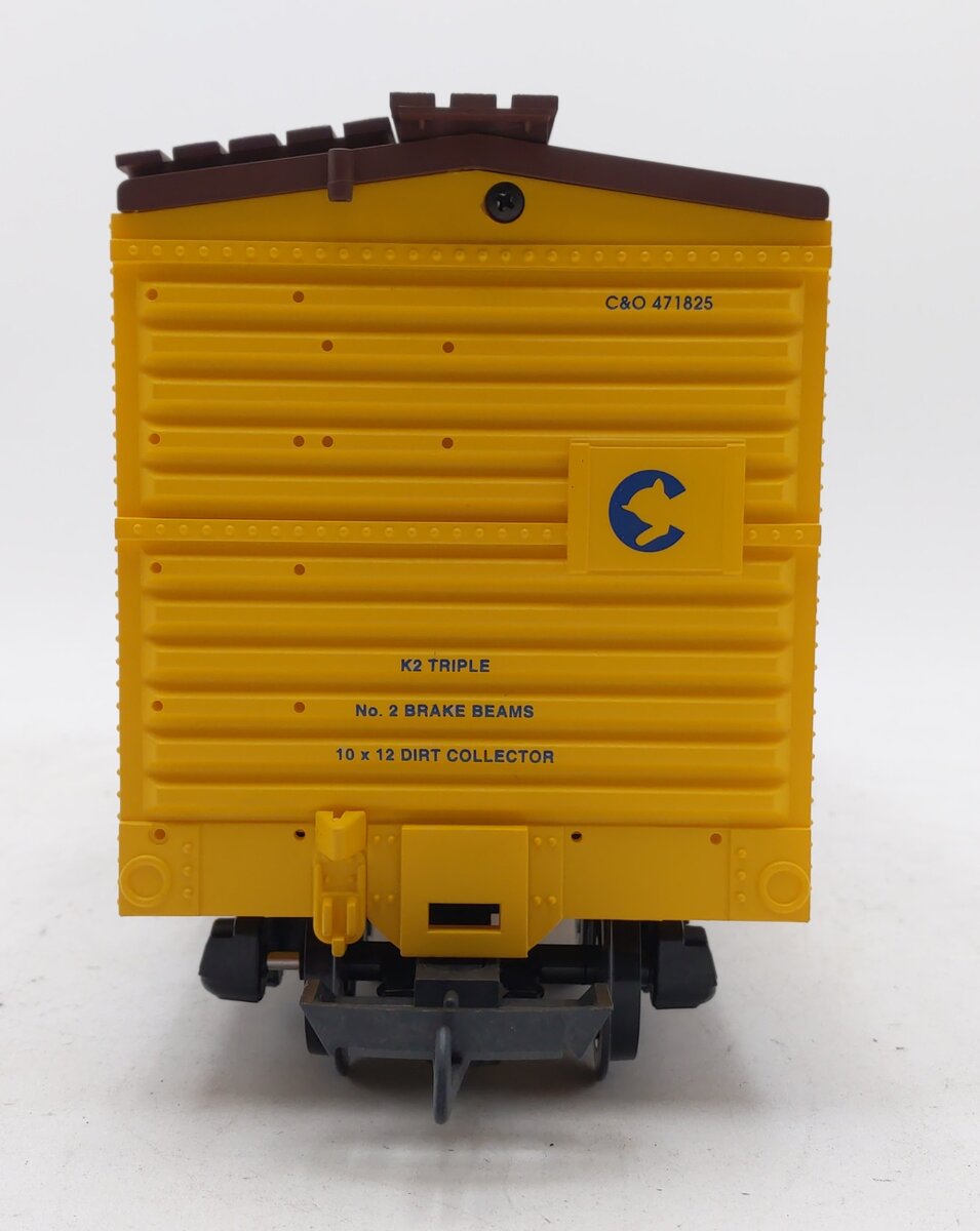 USA Trains R19102A G Chessie System Simulated Wood Box Car #471825