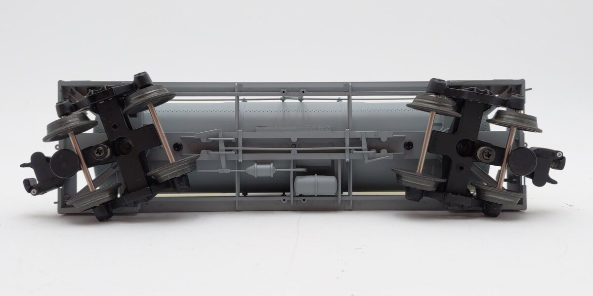 Lionel 6-19615 O Gauge Vulcan 8,000 Gallon Tank Car #1015 EX/Box