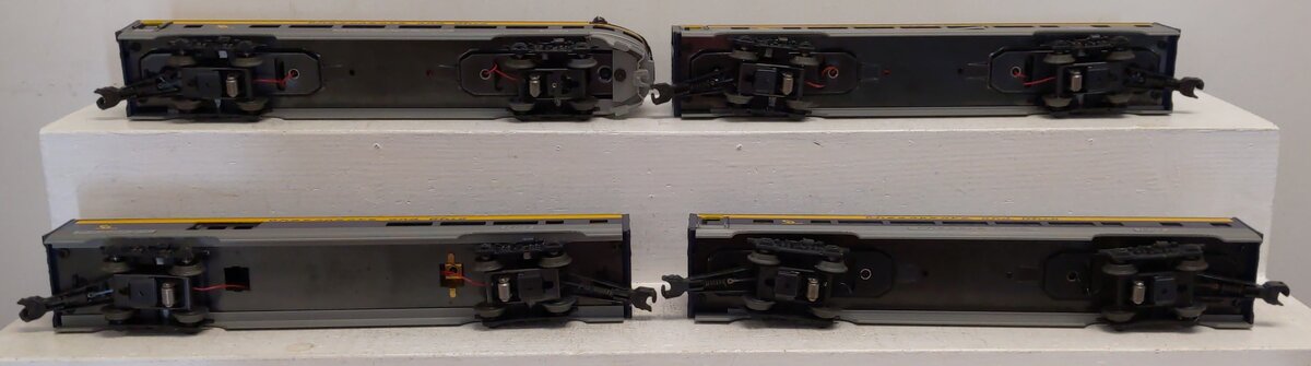 Lionel 6-19153 O Gauge Chesapeake & Ohio Aluminum 4-Car Passenger Set LN/Box