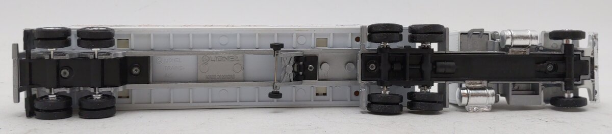 Lionel 6-12842 O Gauge Dunkin Donuts Tractor Trailer Truck LN/Box