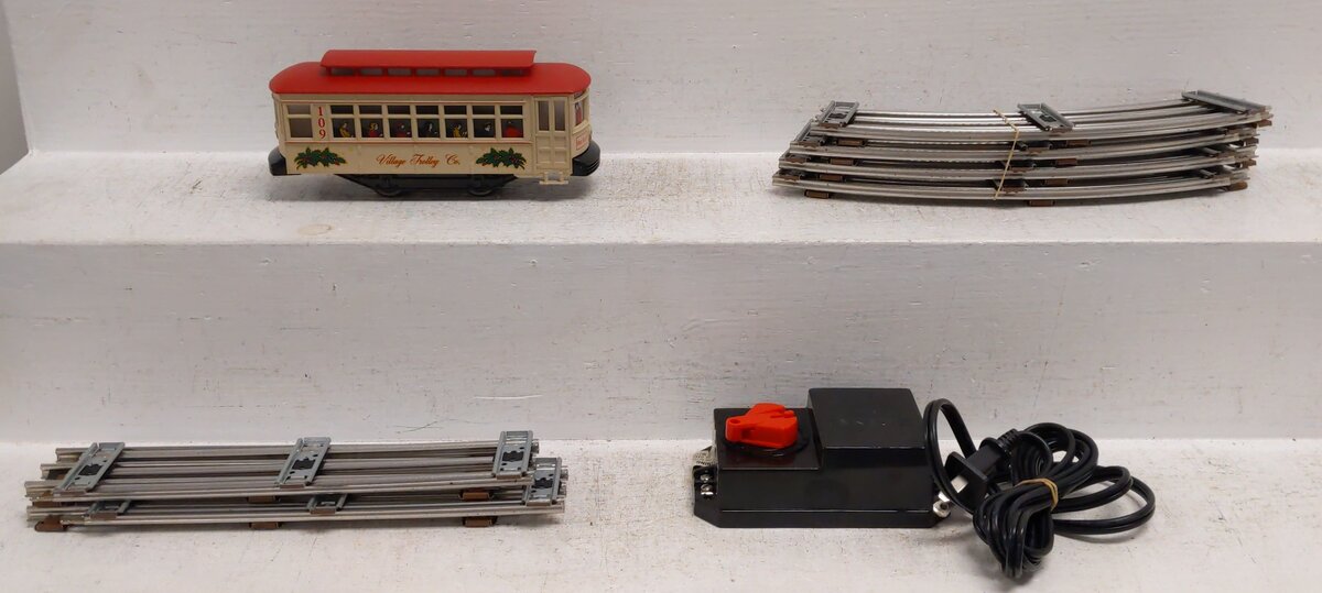 Lionel 6-11809 O Gauge The Village Trolley Christmas Train Set NIB
