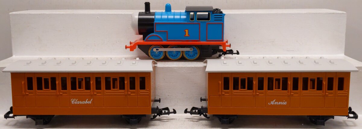 Lionel 8-81011 G Scale Thomas The Tank Engine Set VG/Box