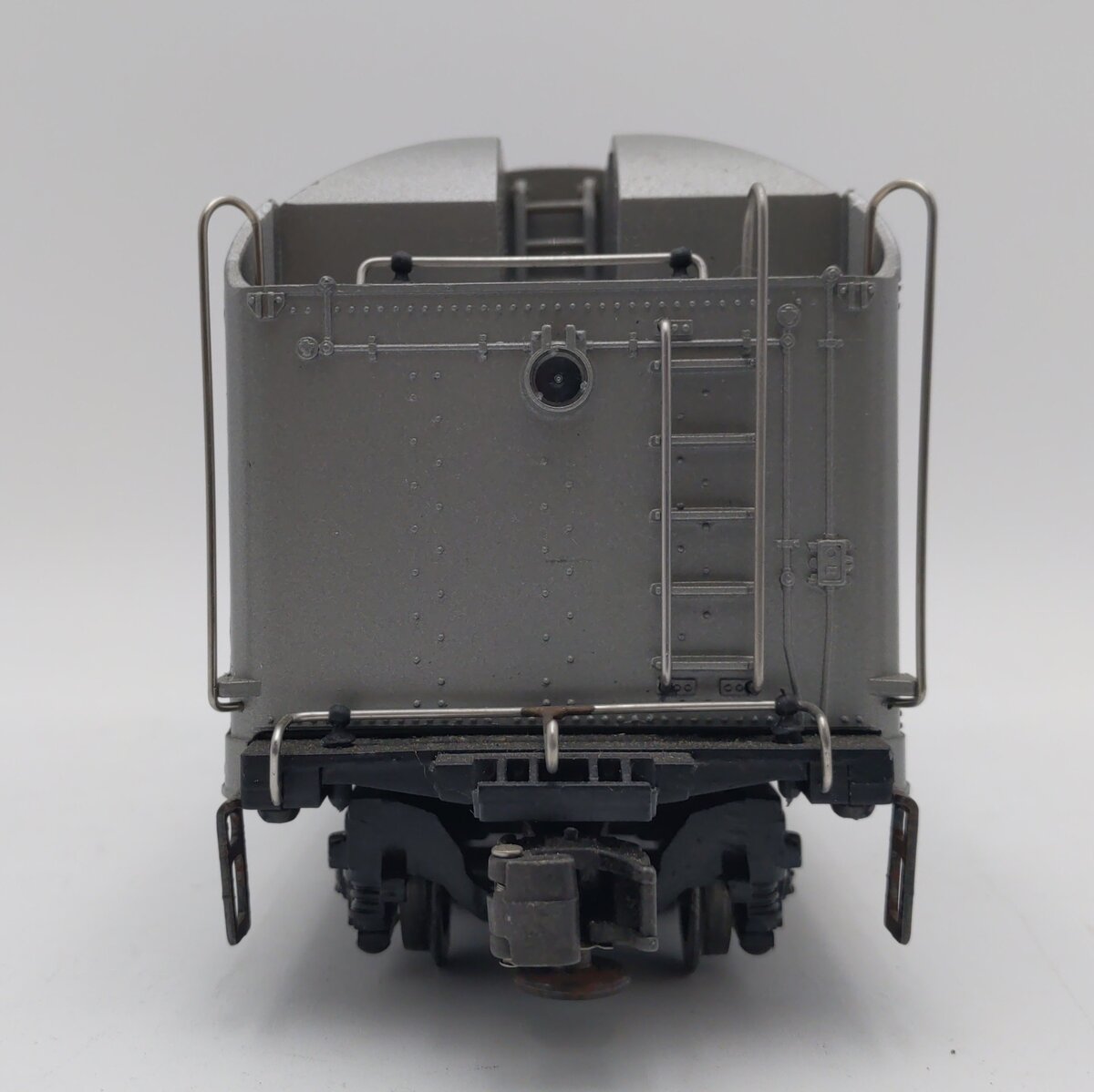 Lionel 6-18045 O Gauge NYC Commodore Vanderbilt 4-6-4 Steam Locomotive & Tender VG/Box