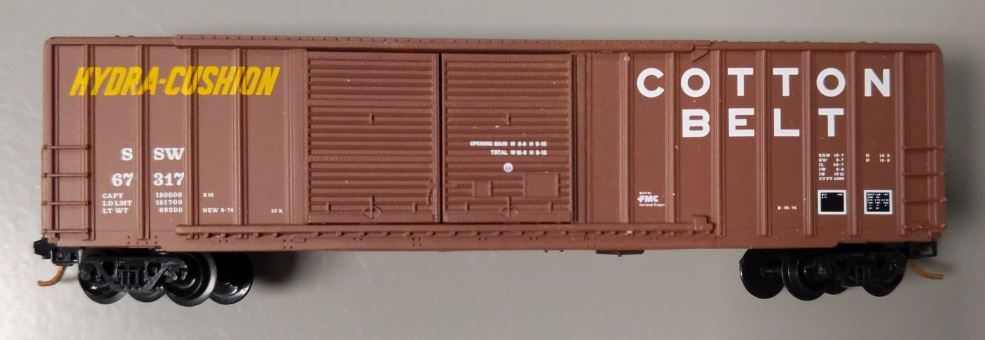 Micro-Trains 03000060 N Cotton Belt 50' Double Door Rib Side Boxcar #67317 LN/Box