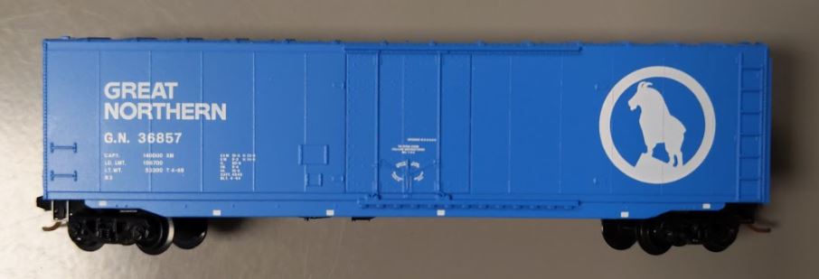 Micro-Trains 03800270 N Great Northern 50' Steel Plug Door Boxcar #36857