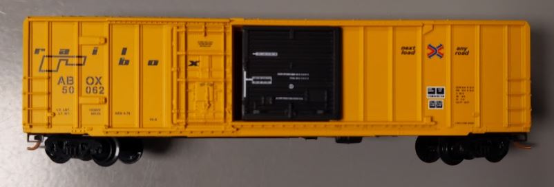 Micro-Trains 02600010 N RailBox 50' Rib Side Plug & Sliding Door Boxcar #50062 LN/Box