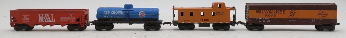 Maisto N Assorted Scale Freight Cars [4] VG