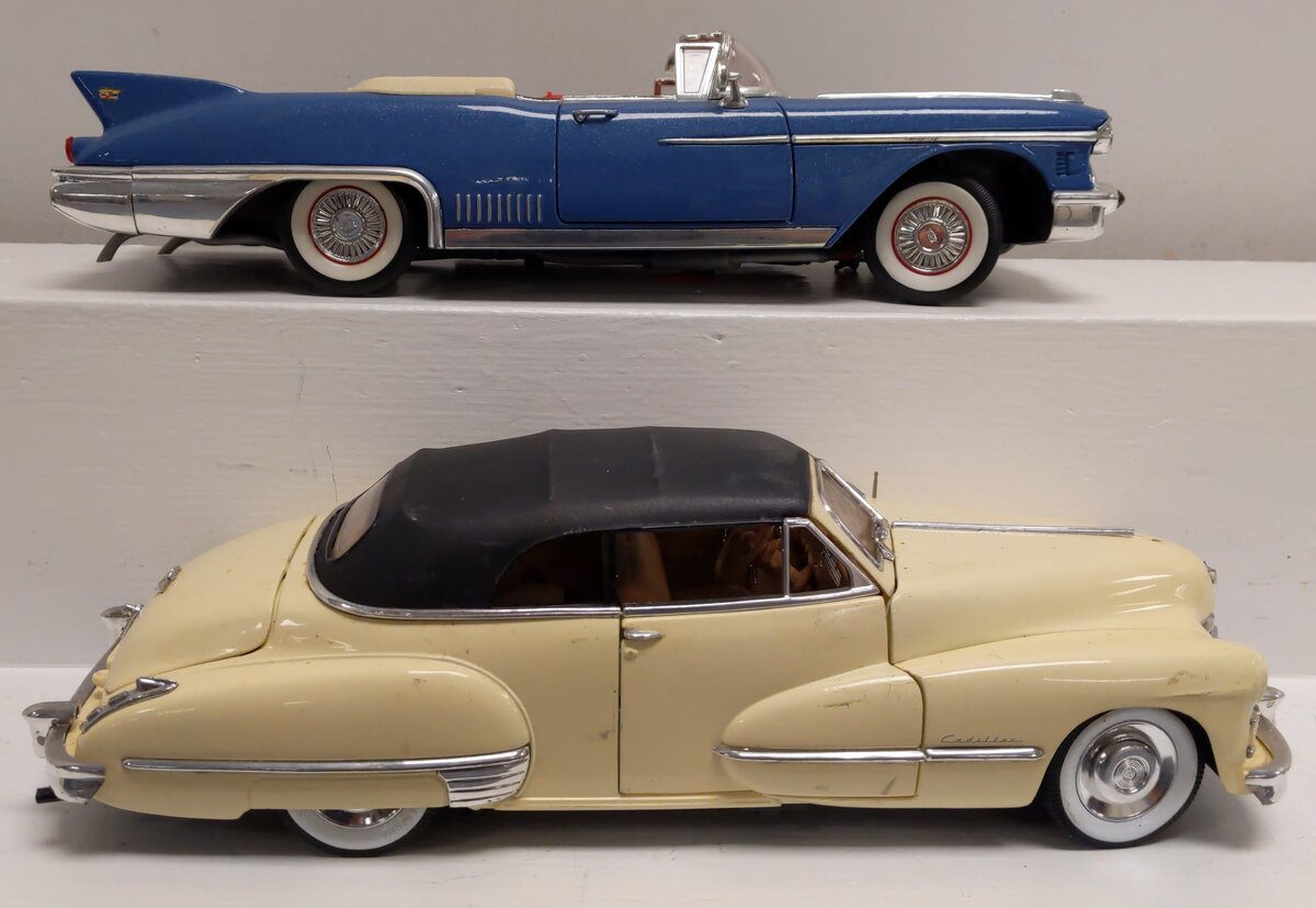 Road Legends & Anson 1:18 Die-Cast Cadillac Cars: 1947, 1958 [2] VG/Box