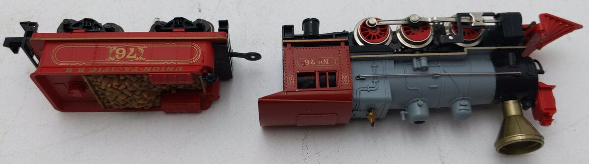 Minitrix 2080 N Scale UP Steam Locomotive & Tender #76 LN/Box