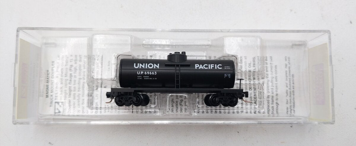 Micro-Trains 53000392 Z Union Pacific 39' Single Dome Tank Car #69663