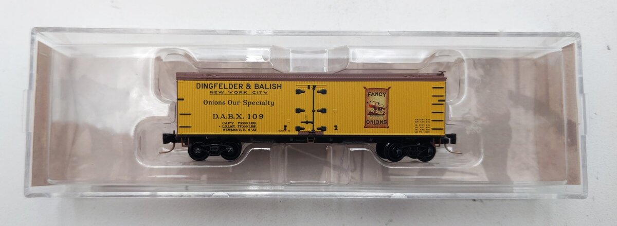 Micro-Trains 51800770 Z Dingfelder & Balish Wood Ice Reefer #109