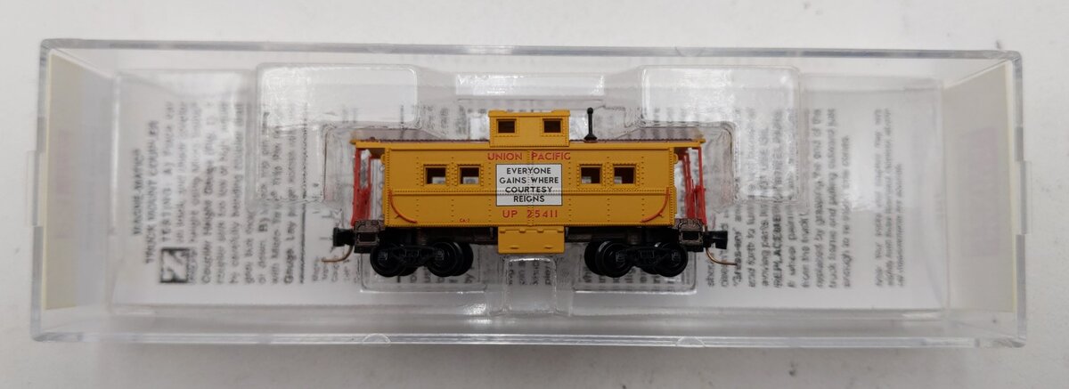 Micro-Trains 53500480 Z Union Pacific Cupola Caboose #25411