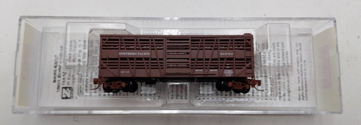 Micro Trains 52000231 Z Scale Northern Pacific 40' Stock Car #81760