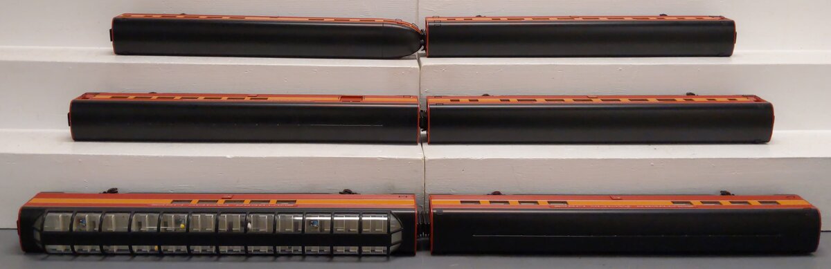 K-Line K-4688E Southern Pacific 6 Car 21