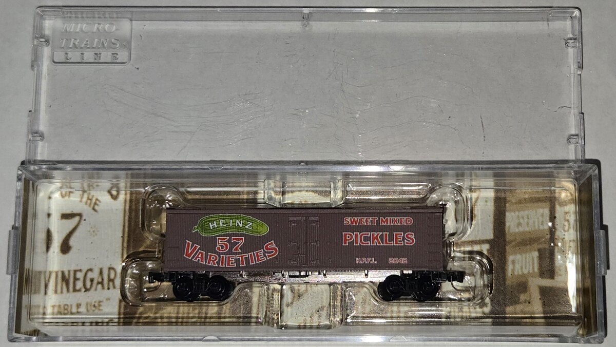 Micro-Trains 51800550 Z Heinz Series #10 40' Wood Sheathed Ice Reefer #2042