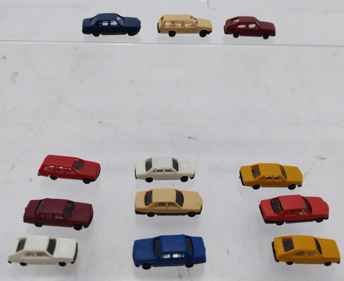 Marklin 8904 Z Scale Automobile (Set of 12)