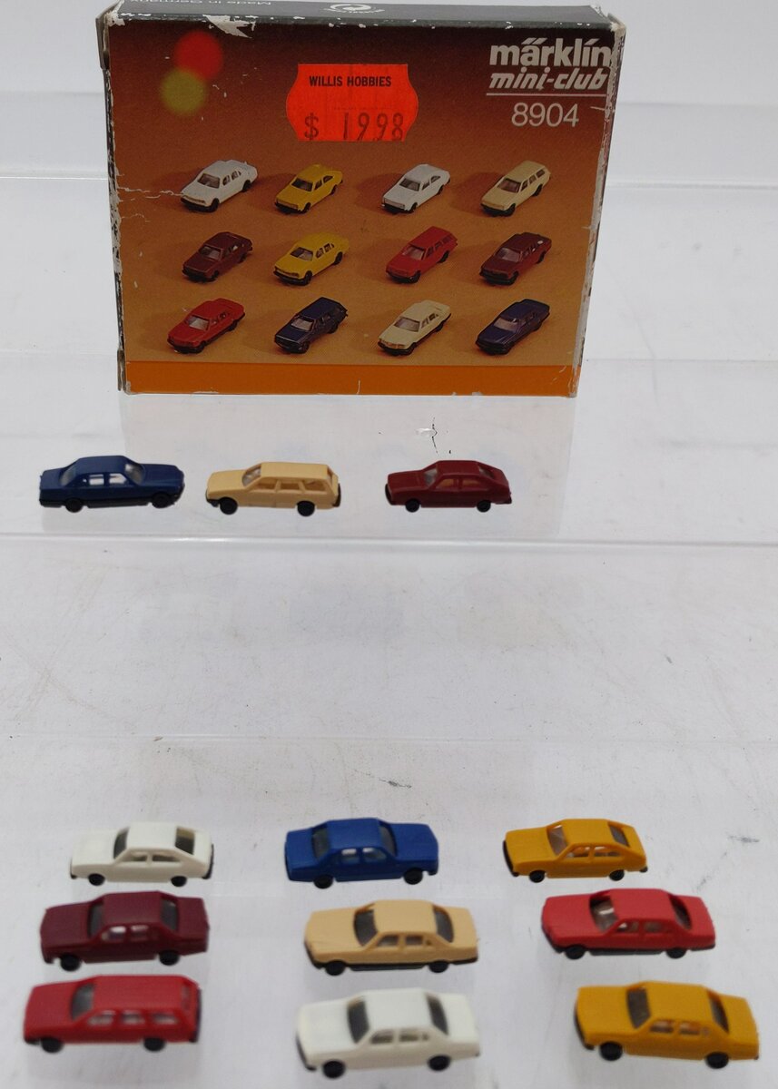 Marklin 8904 Z Scale Automobile (Set of 12)