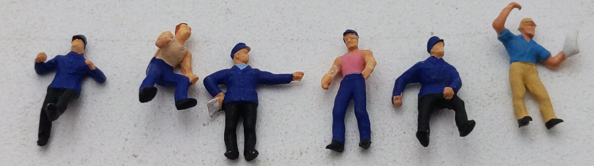Preiser 79016 N Delivery Men With Loads Figures (Set of 6)