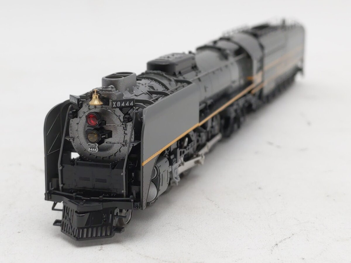 Kato 126-0403-DCC N UP Greyhound FEF-3 4-8-4 Steam Locomotive with DCC #8444