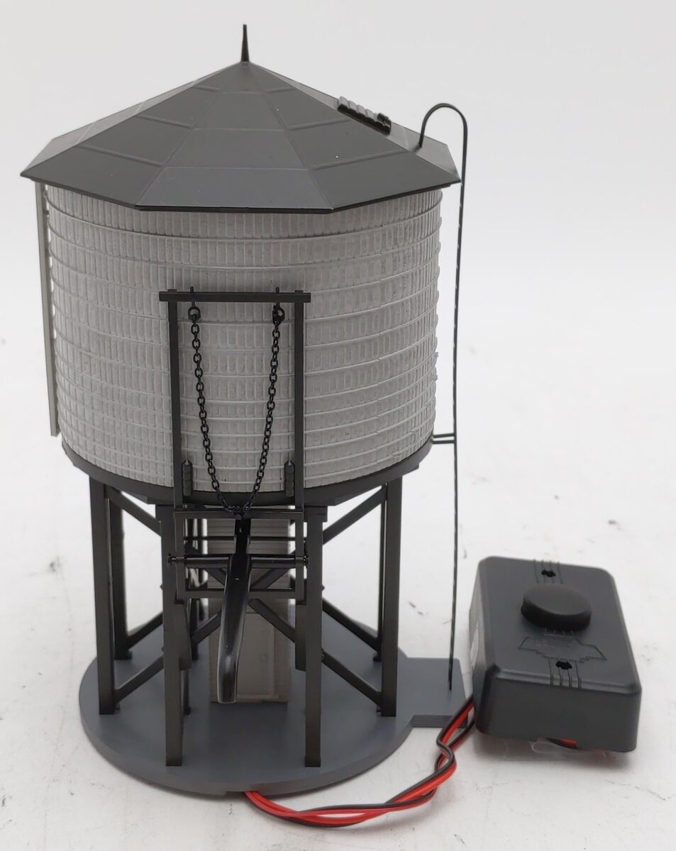 Broadway Limited 7918 HO GN Weathered Operating Water Tower with Sound
